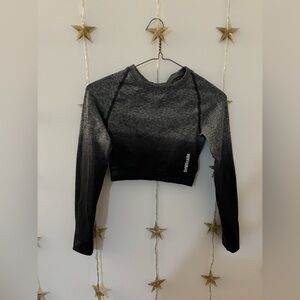 Gymshark cropped long sleeve workout shirt